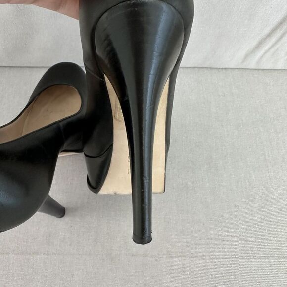 Fendi Decollete Nappa Nero Gold Logo Front Platform Pumps Women's EU Size 37.5 - Picture 7 of 10